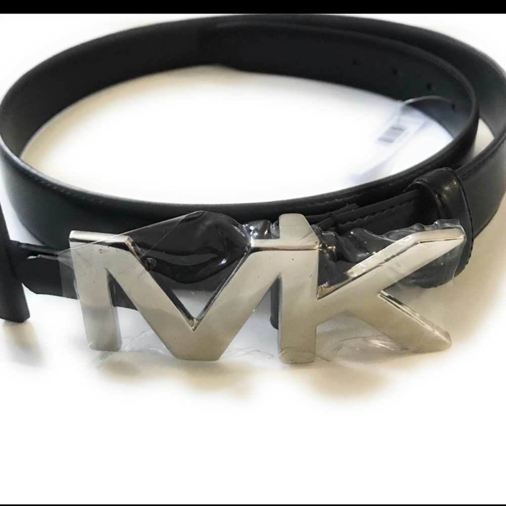 Michael Kors Men Hardware Belt Black & Silver Signature Size 34- 85 cm. NWT - Picture 2 of 12